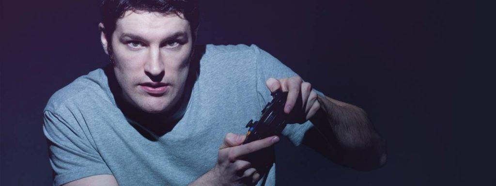 a-man-playing-game-1024x384-1