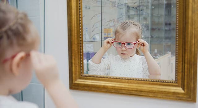 child-doesnt-want-glasses_640x350