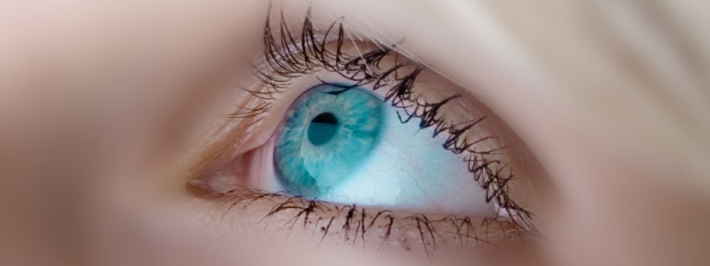 eye-close-up-1280x480-1024x384-1