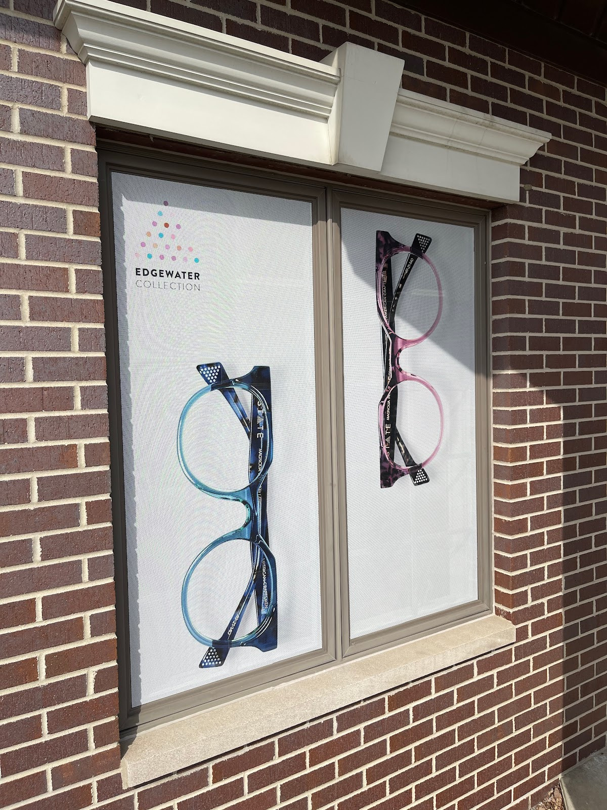 6110 Maplecrest Road